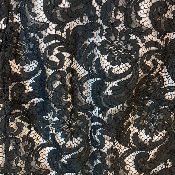 Dennis Menotti Lace Top 9291 - Picture 2 of 7